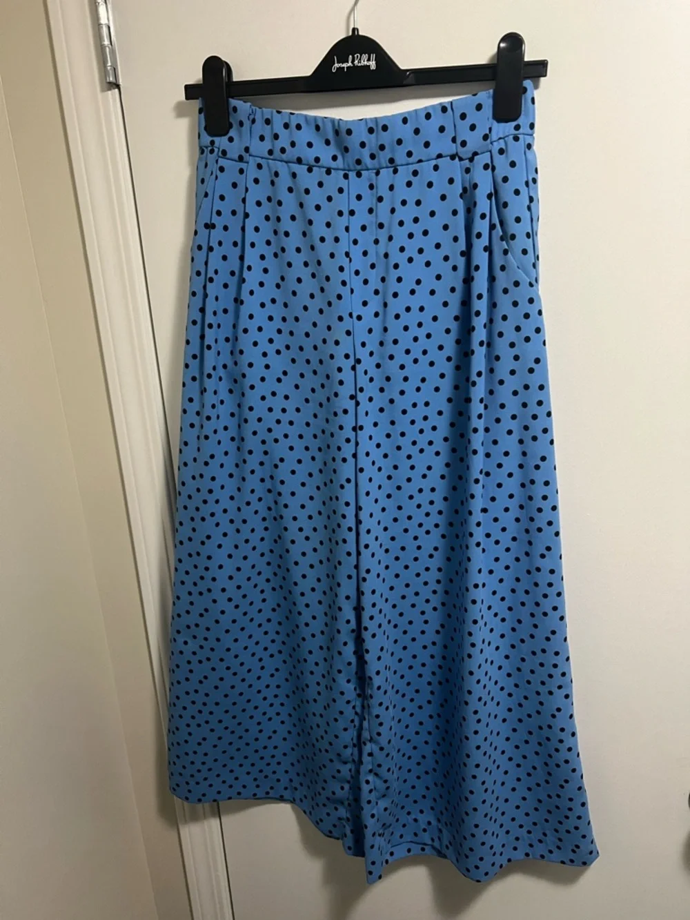 Zara Polka Dot Culottes - Picture 4 of 7